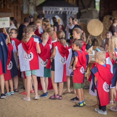 Zamek Stara Baśń w Grybowie