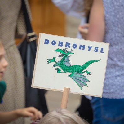 Zamek Stara Baśń w Grybowie