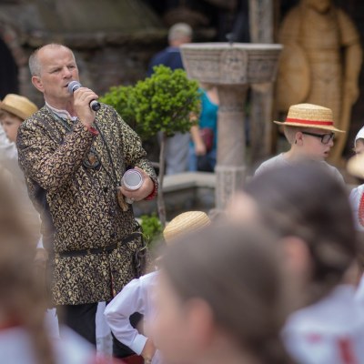 Zamek Stara Baśń w Grybowie