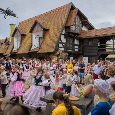 Zamek Stara Baśń w Grybowie