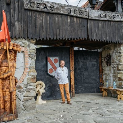 Zamek Stara Baśń w Grybowie