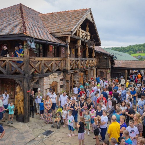 Zamek Stara Baśń w Grybowie